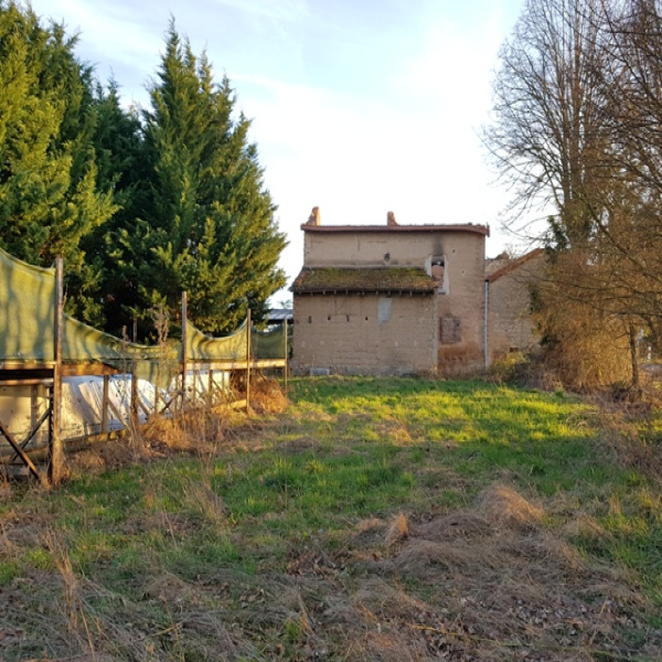 Offres de vente Terrain Pouilly-les-Nonains 42155